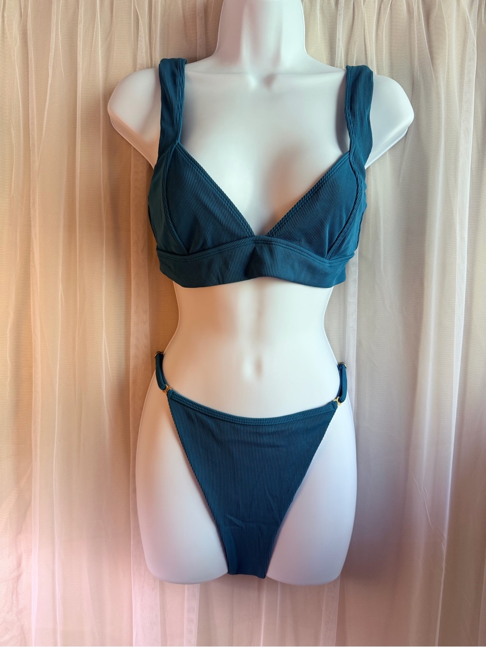 l*space Ribbed Bikini Top in Teal Blue NWT Sz large